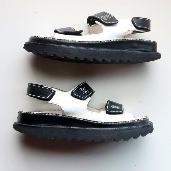 Chanel Leather Velcro CC Logo Platform Dad Sandals 90's Y2K Minimalist Designer - Picture 12 of 16